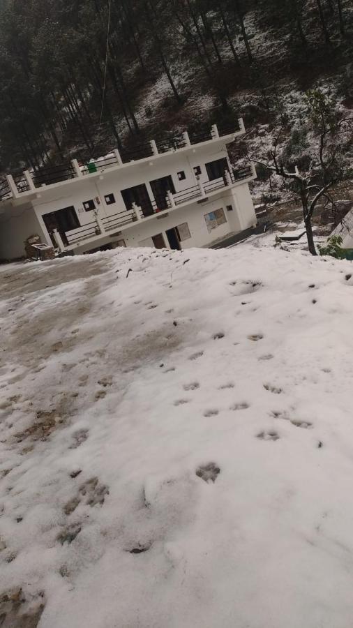Chirag Homestay Kainchi Nainital Zewnętrze zdjęcie