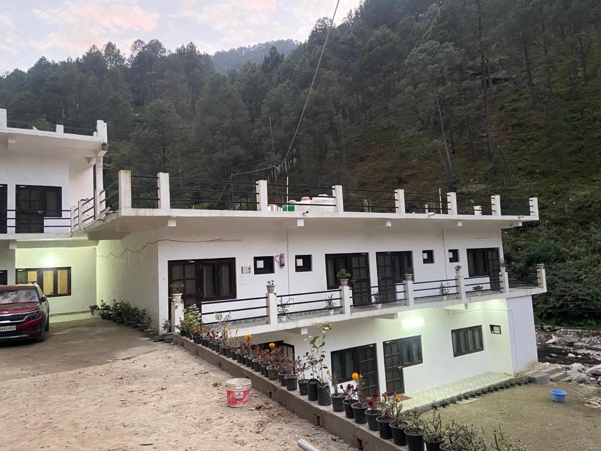 Chirag Homestay Kainchi Nainital Zewnętrze zdjęcie